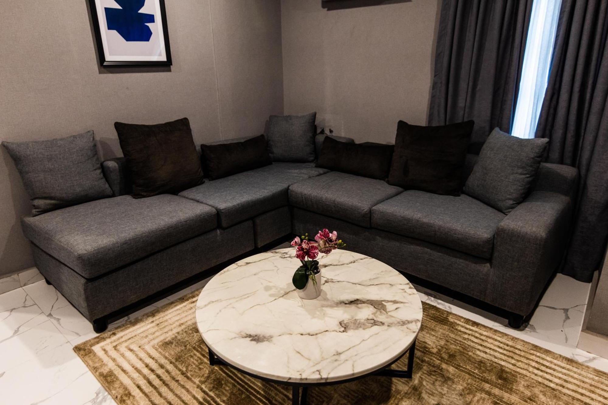 Bon Hotel Nest Garki II 아부자 외부 사진